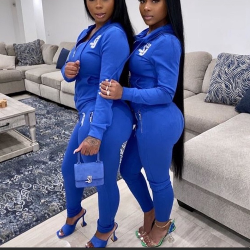 SHANE JUSTIN “ bling sweat “ 2 piece set.